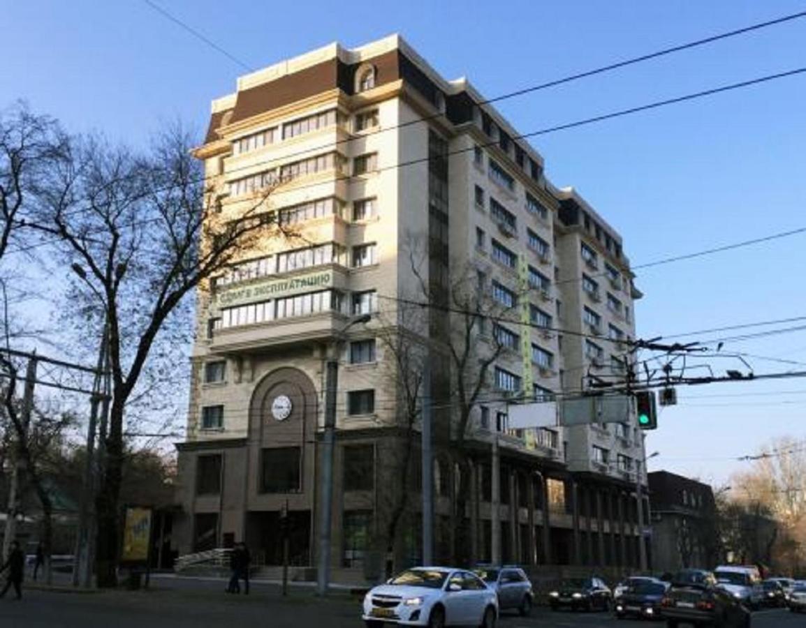 Уютная 2-Комнатная Квартира В Центре Г. Алматы Exterior photo